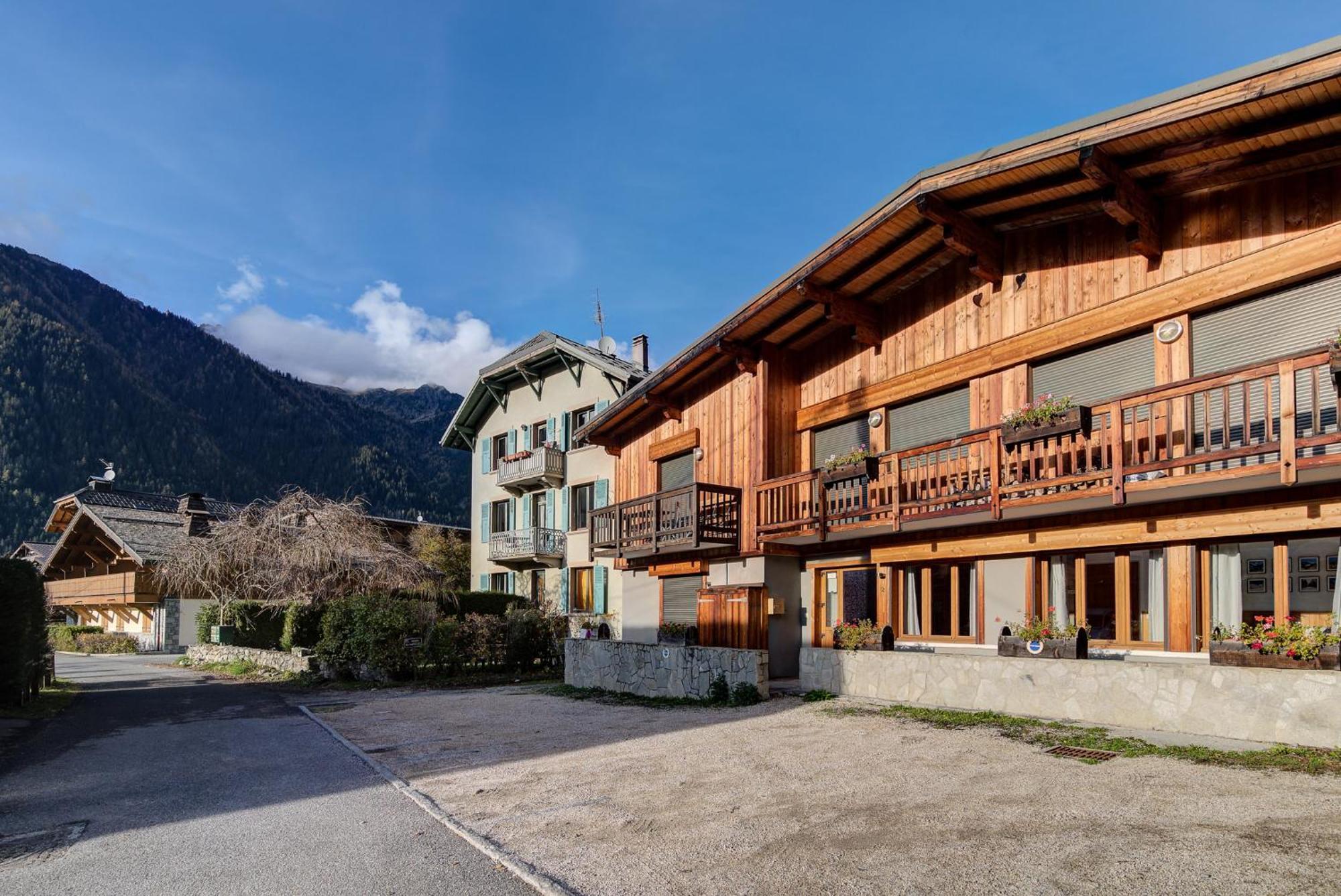 Apartment Biolay - Alpes Travel - Central Chamonix - Sleeps 6 Екстер'єр фото