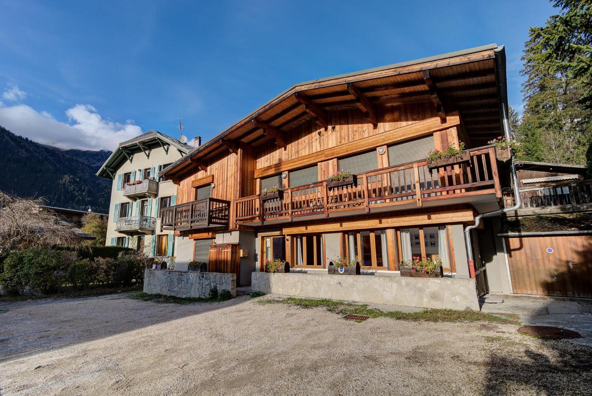 Apartment Biolay - Alpes Travel - Central Chamonix - Sleeps 6 Екстер'єр фото